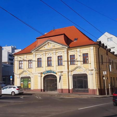 Old Town Cozy Studio In City Center Bratislava Ngoại thất bức ảnh